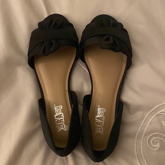 Brash| Cute open toe black flats 🖤 - Picture 6 of 7